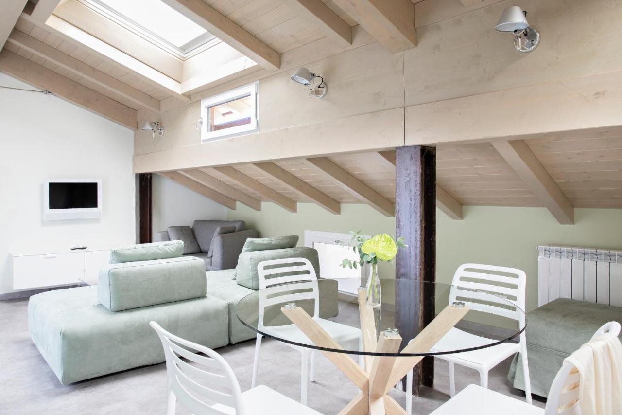 Charming Moment Di Villa Porta - Residenza Porto Vecchio Луино Екстериор снимка